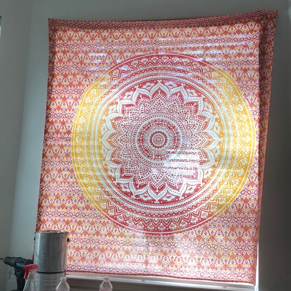 Hippie orange and red wall tapestry - Picture 1 of 3